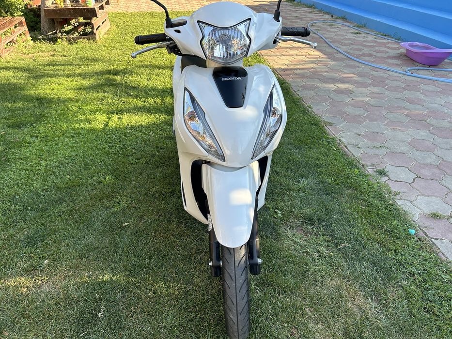Honda Vision 110 an 2022 km 13000