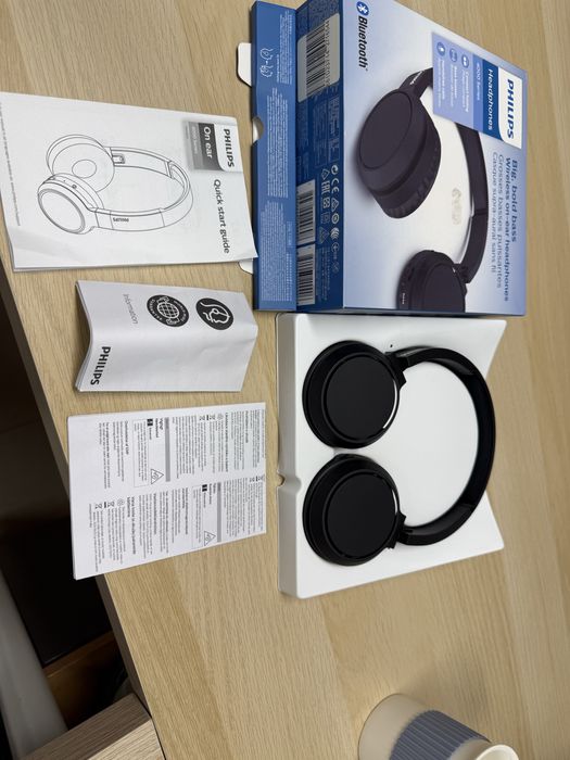 Слушалки Philips bluetooth