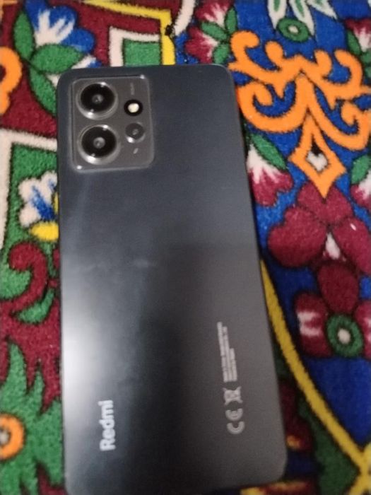 Redmi note 12 holati yaxshi narxi yana kelishiladi