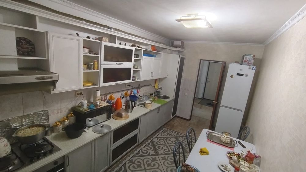 Продается 2-х комнатная квартира