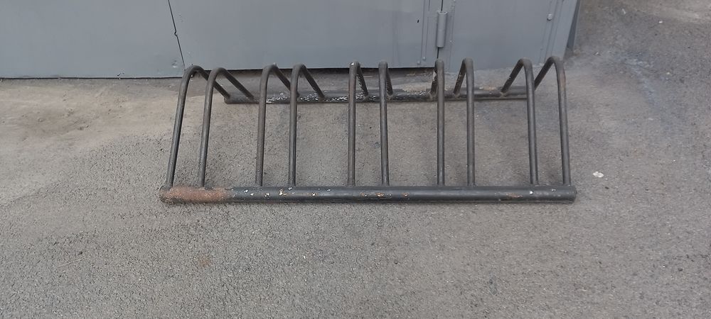 Велопарковка на 5 мест