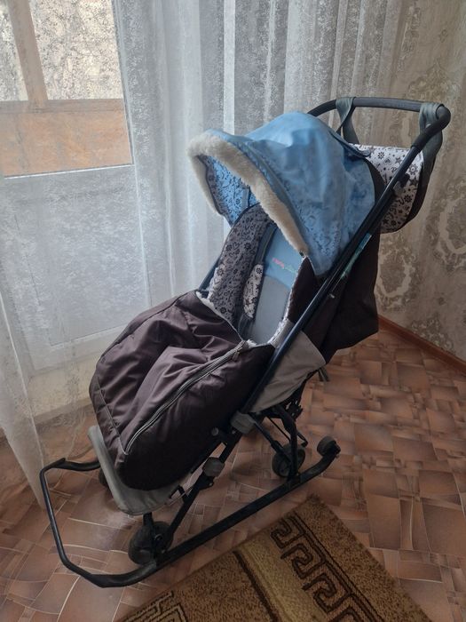 Продам санки-коляску