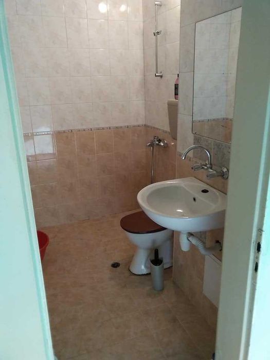 Дава се под наем Двустаен апартамент в София, Връбница 1 - 56 кв.м за 348.84 € - Снимка #5