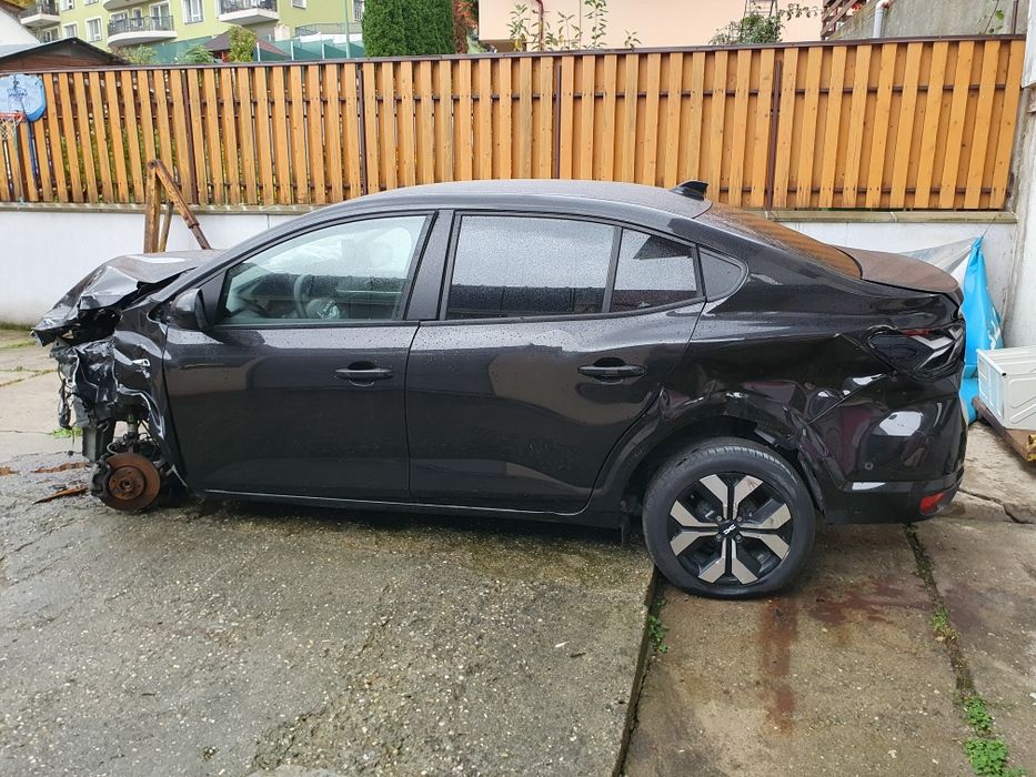 DACIA Logan 2024 — imagine 3