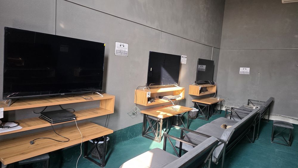 Плестейшн уйинлари 6та комплект сотилади телевизор 55диогнал