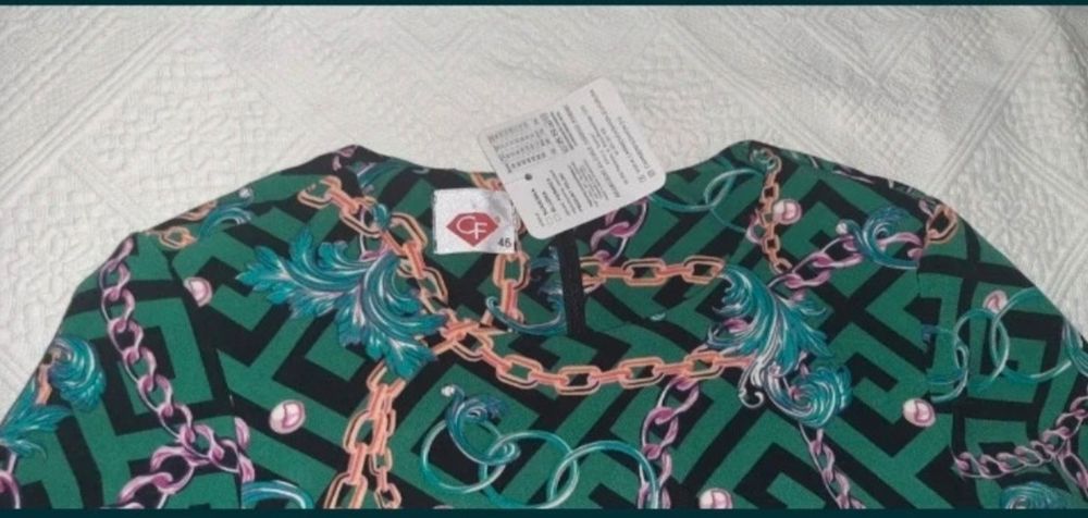 Rochie noua cu eticheta marimea 46.