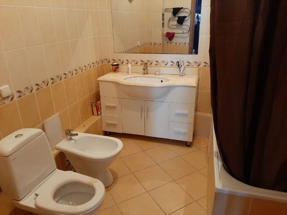 Хостел возле байтерека 50000 в месяц