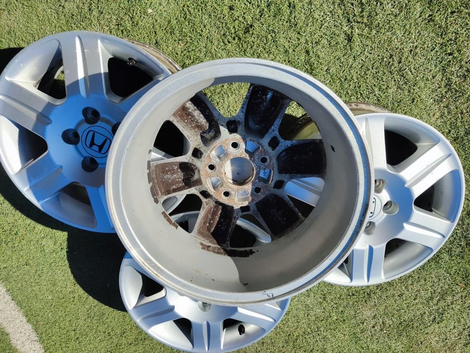 16 5x114.3 Honda лети джанти 5х114.3