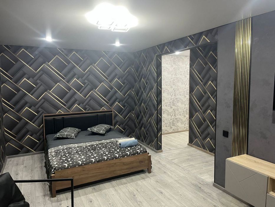 1 Ком Люкс,Цент города , СКГУ