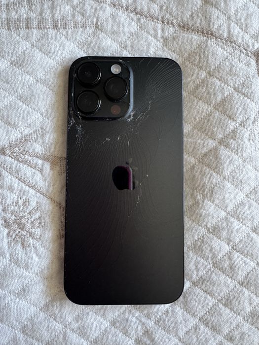 Продам айфон 16 про макс