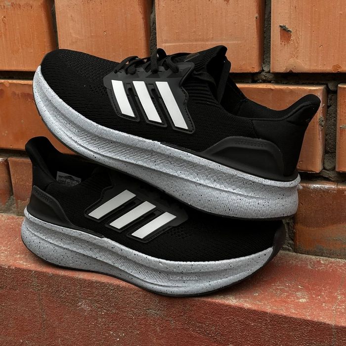 Adidas boost Velikkan