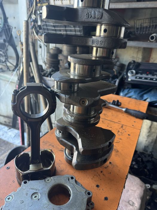 Ниссан VQ 40 двигатель коленвал