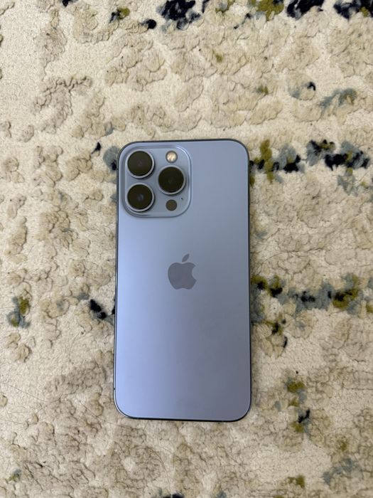 продам айфон 13про