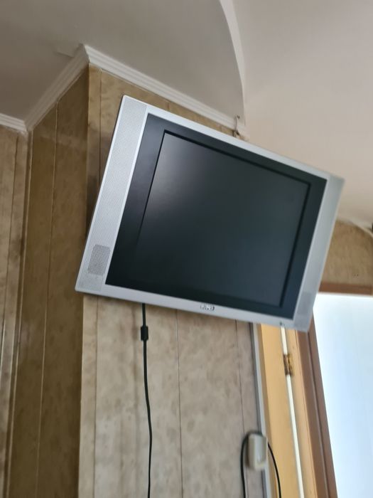 Мини-телевизор продам