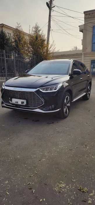 BYd song plus full champion 605km 329 km