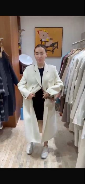 Көктемге пальто сатылады