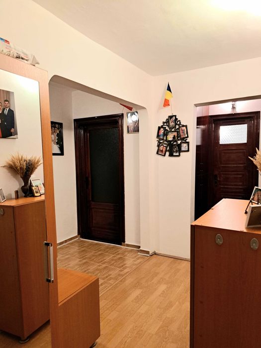 Apartament 4 camere 1 Mai