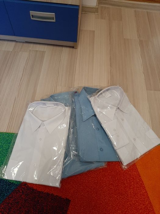 Cămăși militare/ Cravată/ Bonetă/ Caschetă