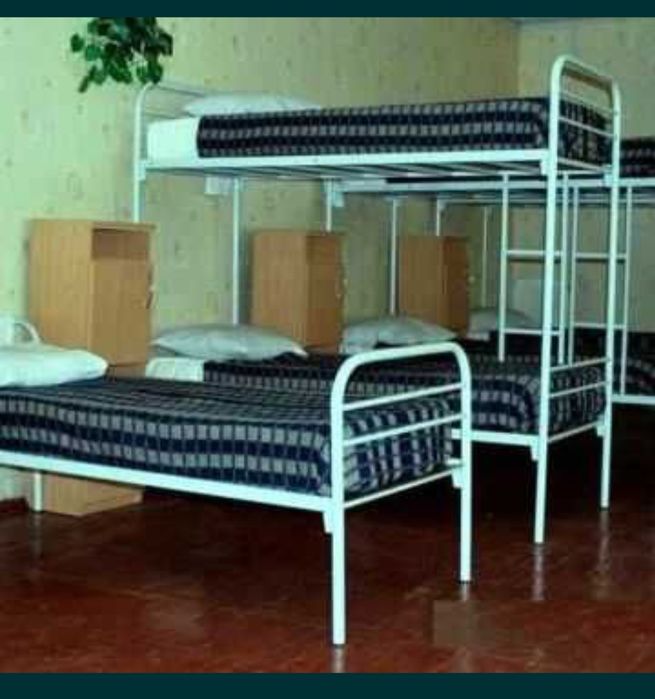 Металлическая кровать