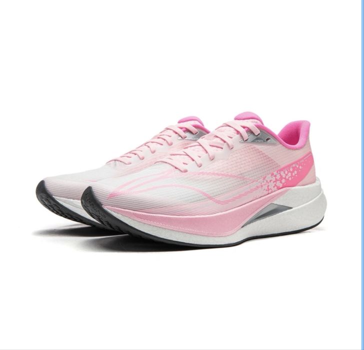 Продам беговые кроссовки Li-Ning