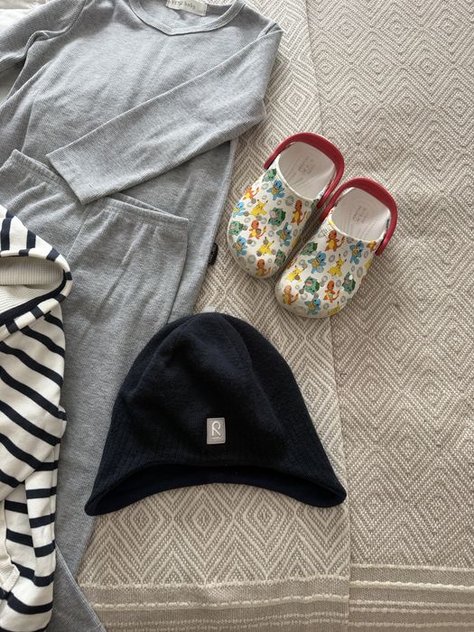 Продам пакет вещей на мальчика 4-5 лет