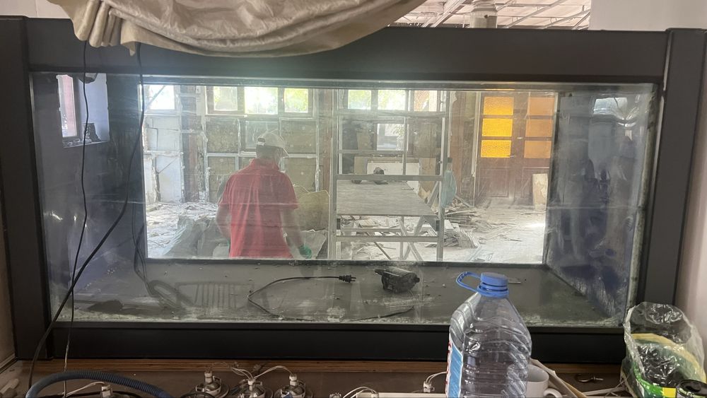 Аквариум большой