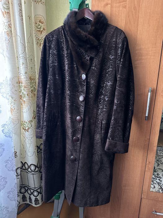 Пальто из экозамши . Размер 54.