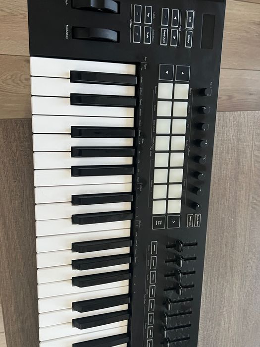 Novation Launchkey 61