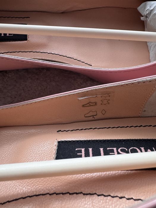 Vand balerini piele, noi, Musette