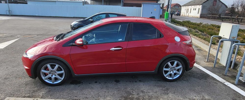 Honda Civic VIII/1.8 i-VTEC benzina 140 CP/2009 Euro 5