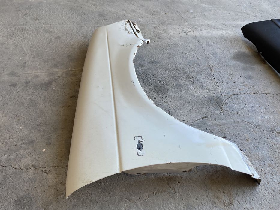 Крыло от приора