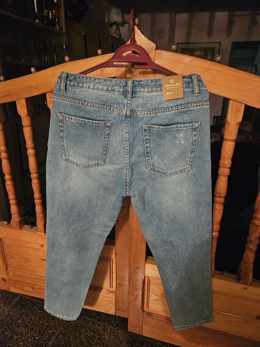 Нови дамски дънки, размер L