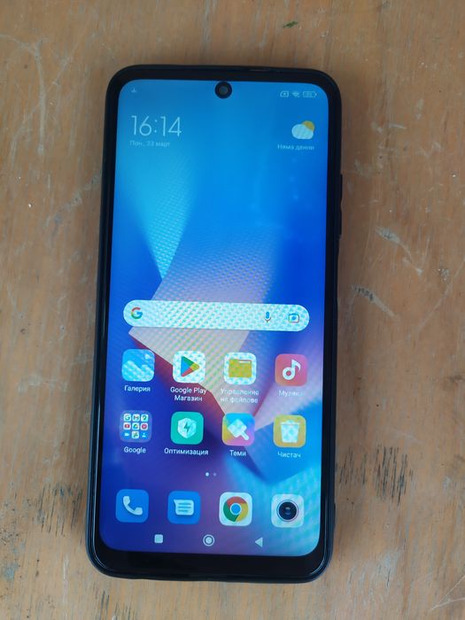 Телефон Redmi Note 10