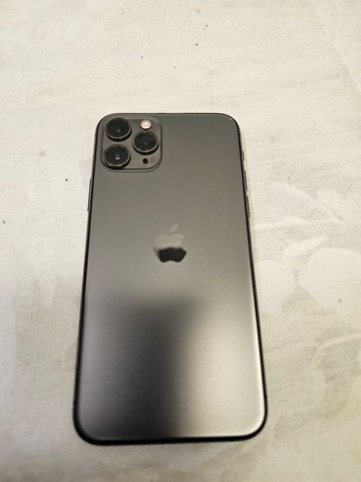 Smartphone Apple iPhone 11 Pro, Stocare 256GB, Culoare Space Gray, Neverlocked, Ecran Super Retina XDR OLED, Triple Camera 12MP