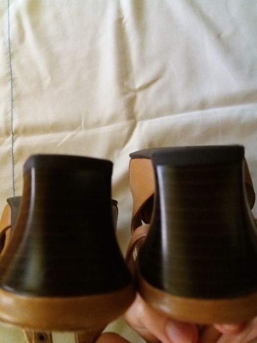 Sandale de piele noi nr. 37 , Gabor