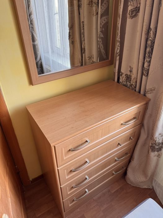 Спальный гарнитур