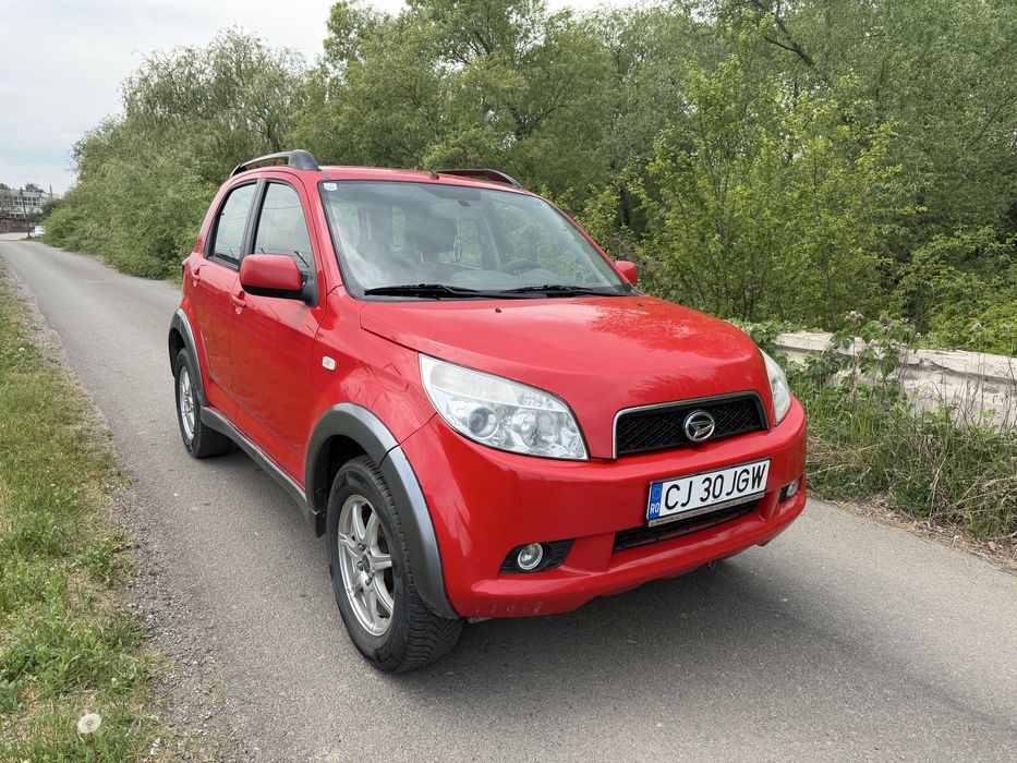 Vand Daihatsu Terios. 4X4. Benzina