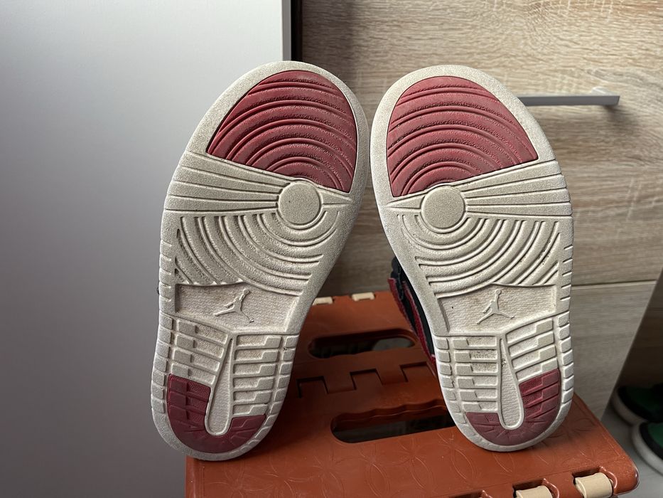 Детски Маратонки Nike Air Jordan Sky лепки Uptempo LeBron Kobe Adidas