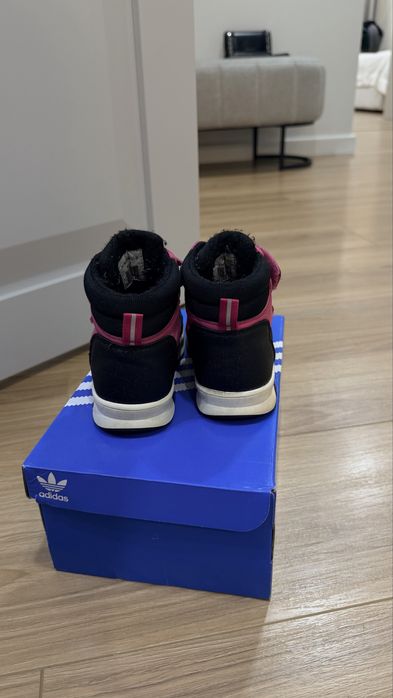 Ботинки для девочки