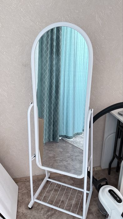 Продам зеркало новое