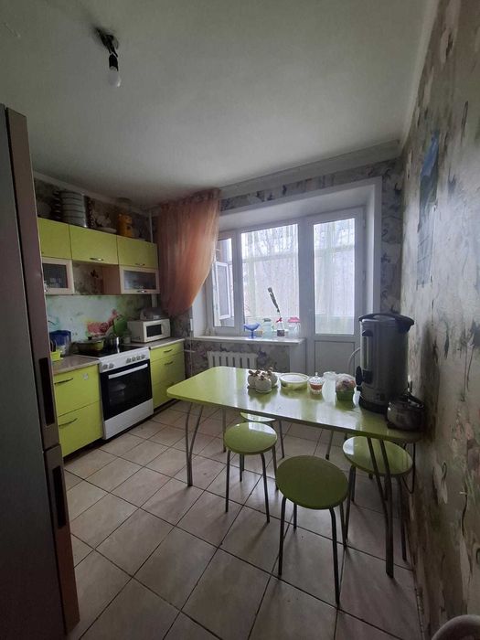Продам 4х комн кв