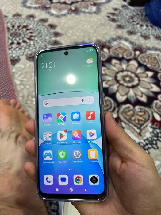 Redmi 13. 6_128 GB.1 yil kafolati bilan