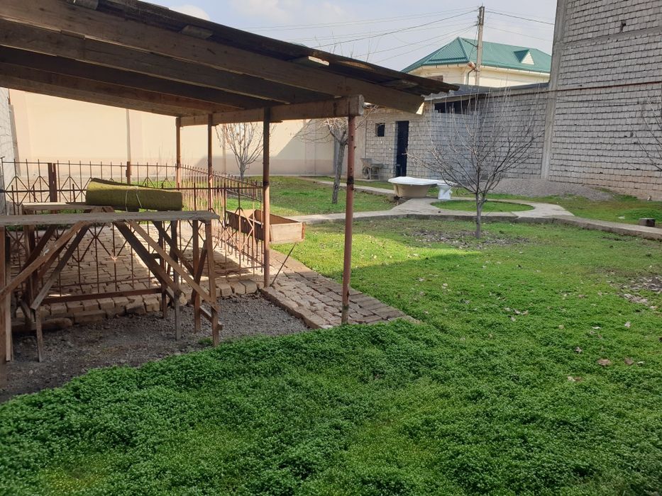 Ер сотилади Янги хаёт Чорток