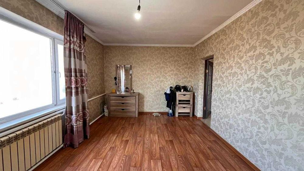 Продам  5 комнатный дом Аян Империя