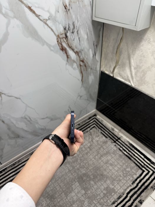 Ayfon 12 128GB  sastayana idiyal