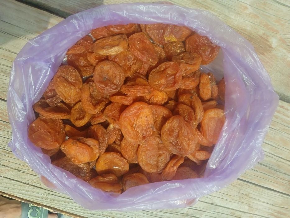 У́рик баргак сотилади