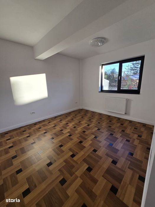 Apartament De Vânzare cu Două Camere 80 mp zona București-noi sec.1 — fotografia 2