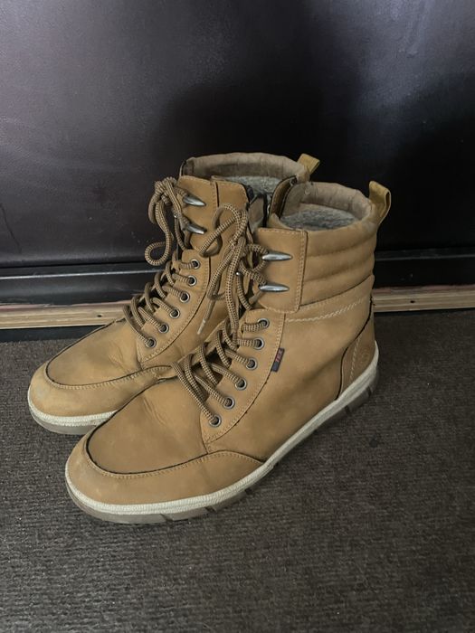 Зимние ботинки тёплые