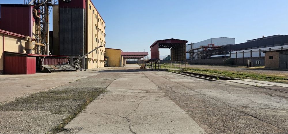 Ун завод сотилади 150 тонна 6 ге