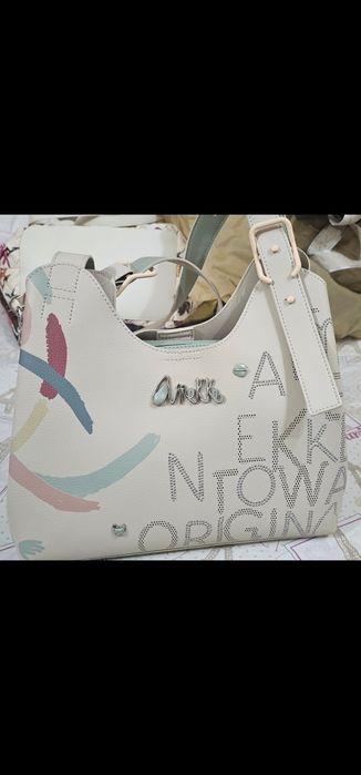 Geantă Anekke nouă